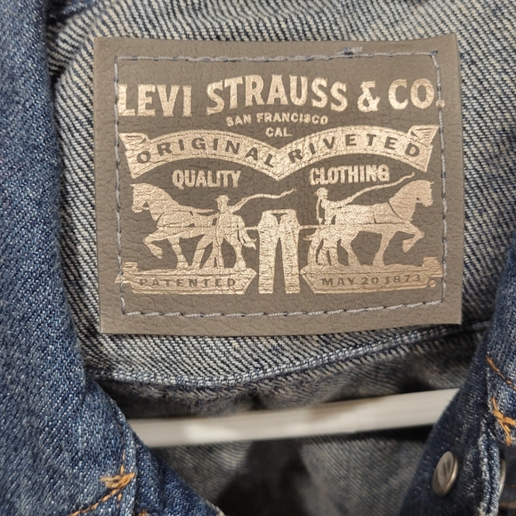 Levi's Jean vest - Picture 6 of 7